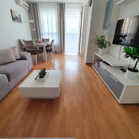 Appartement Royal Belvill Belgrado