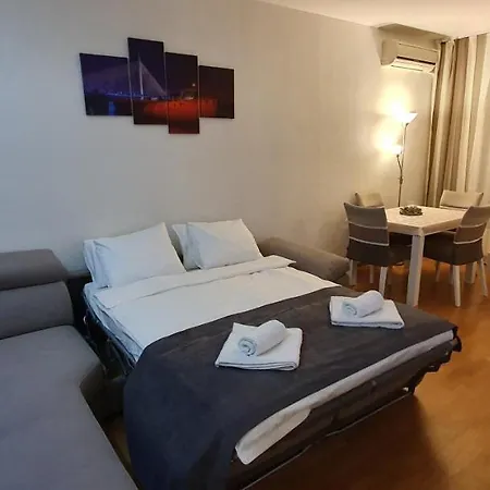 Royal Belvill Апартаменты Белград